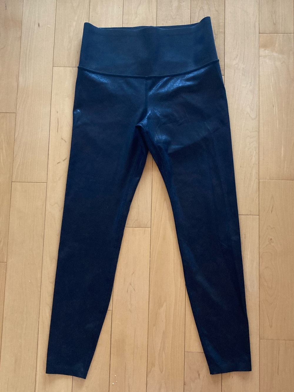 Knix x Birds Papaya Black Faux Leather High Waist Leggings - Size Medium - Picture 4 of 10
